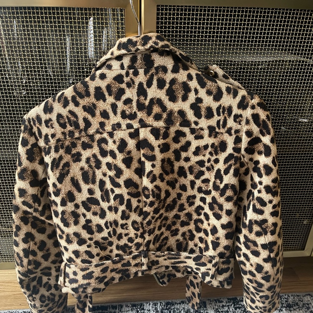 Zara Leopard jacket - - Picture 2 of 3
